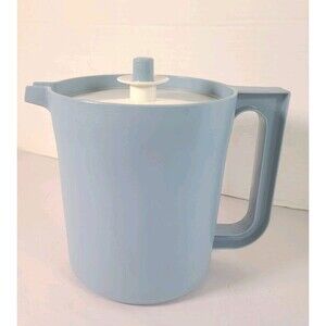 Vintage Tupperware 1.5 Qt Blue Pitcher Blue Push Button White Seal 1575-7 VGC